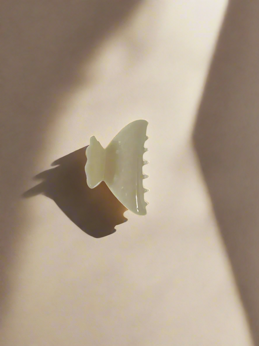 Clam Shell Hair Clip