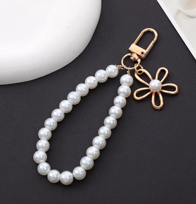 Flower with Pearl Bag Charm Keychain