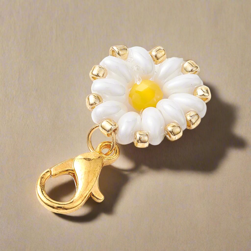 Glass Daisy Lobster Clasp Bag Charm