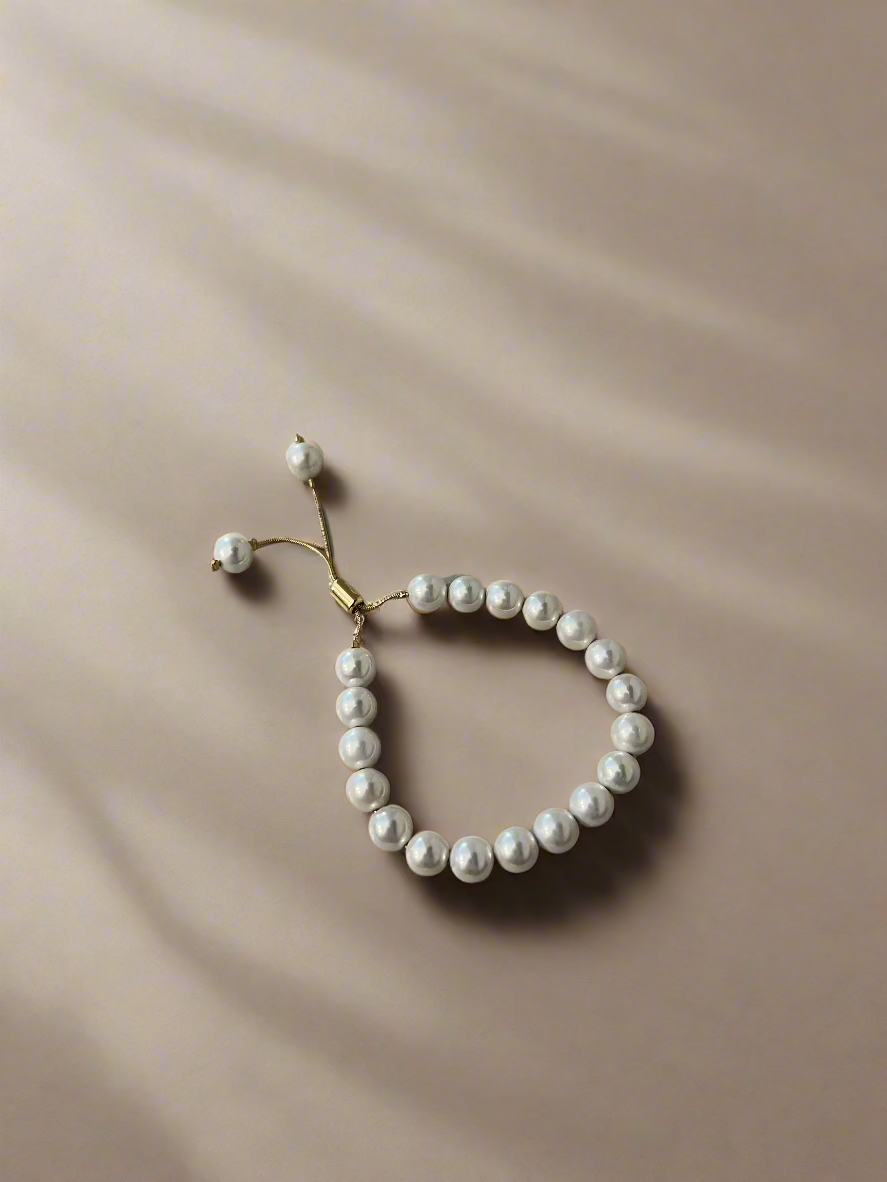 Sophisticated Adjustable Pearl Bracelet