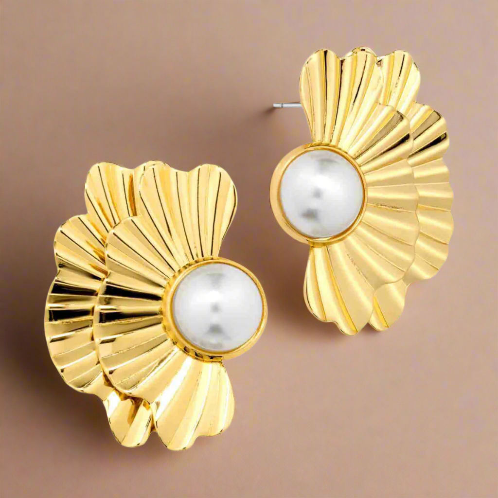 Jessalyn's Style and Flair with Pearl Detail Post Back Earring