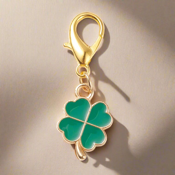 小物 clover Gold Four Leaf Clover Lobster Clasp Bag Charm – My Girl in LA