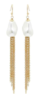A Pearl and A Tassel Dangle Earrings