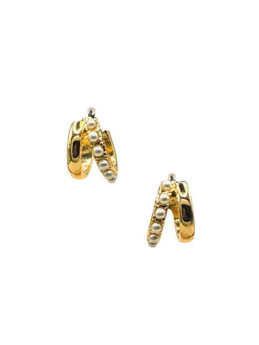 *PREORDER* Sophie Classic Pearl Accented Double Hoop Post Back Earrings